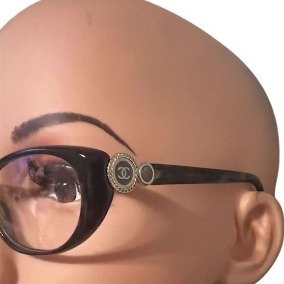 Chanel Women's Tortoise Shell Eyeglasses Holder/Lanyard Full Rim